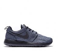 nike roshe run footasylum