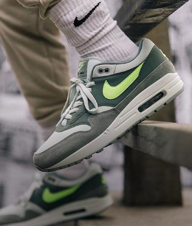 footasylum nike air max 1