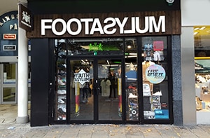 Portsmouth Commercial Road Store Image