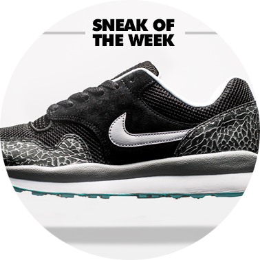 Nike Air Safari Trainers - 082359 Nike Air Safari Trainers - 082359