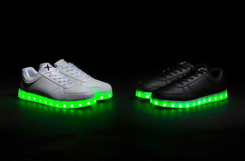 nike led trainers