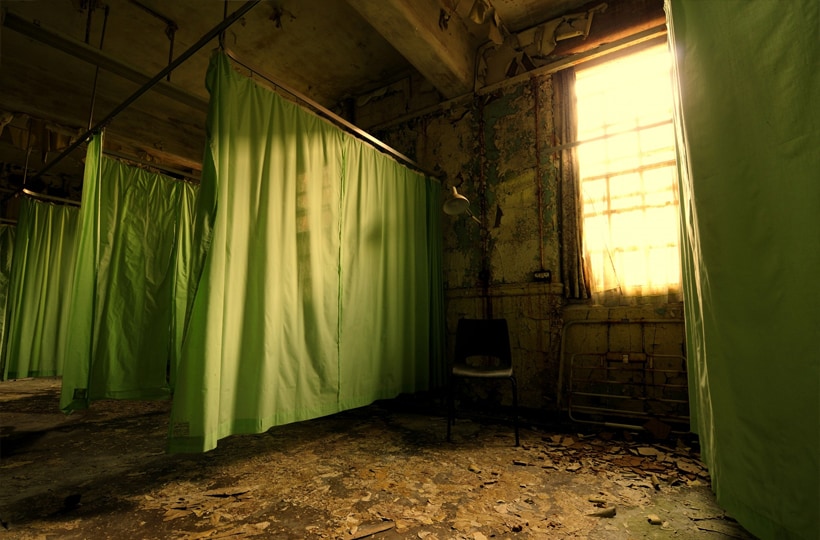 Urbex Asylum Ward
