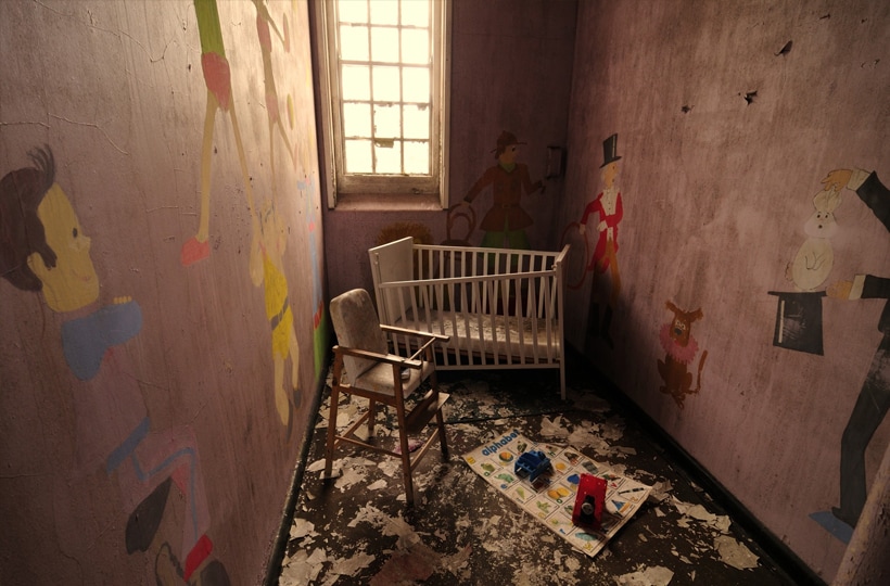 Urbex Asylum Cot