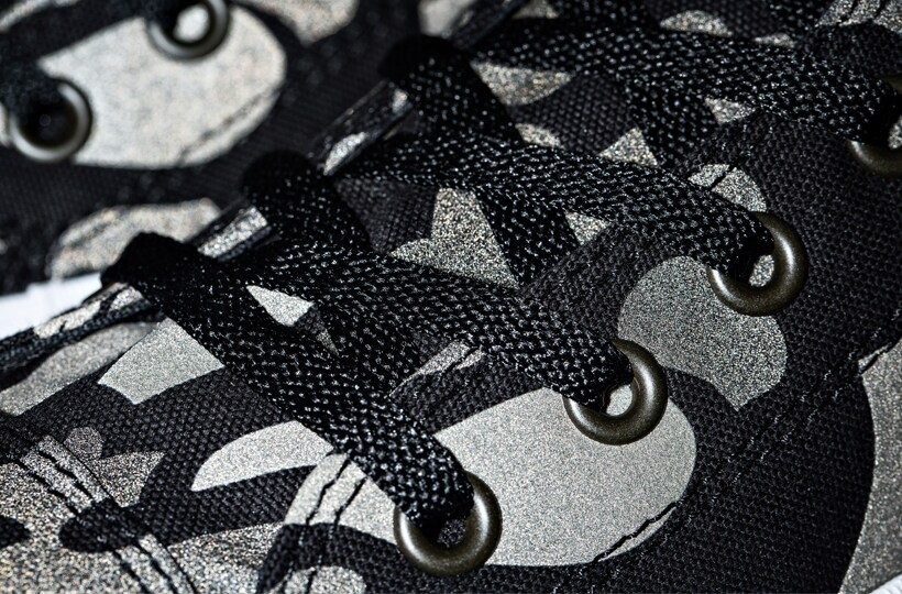 converse chuck taylor II camo close up