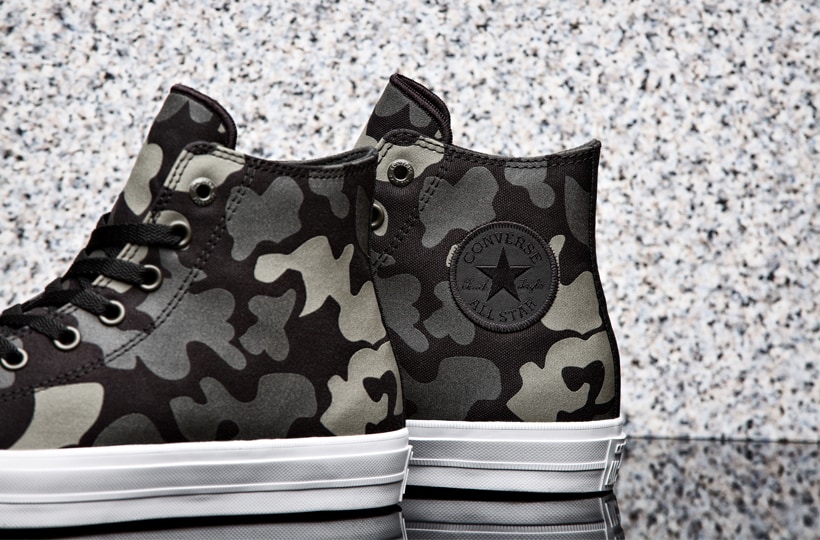 converse chuck taylor II side shot