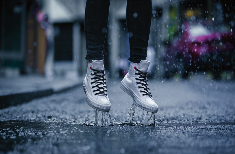 converse shield canvas on feet