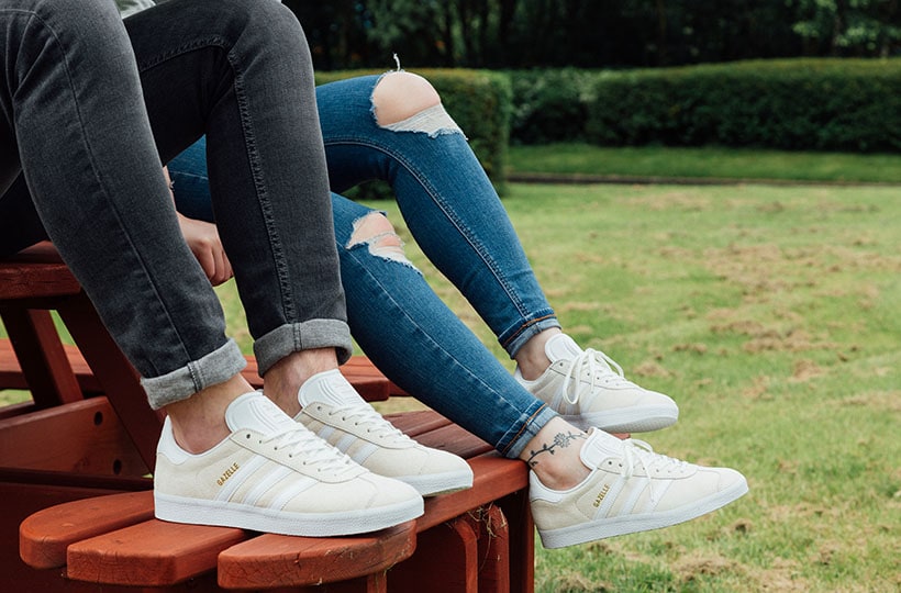 adidas gazelle off white on feet