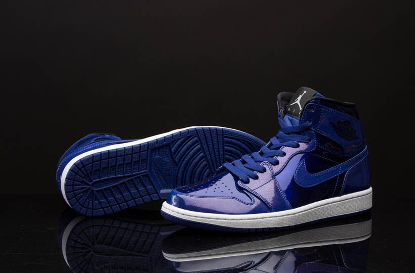 blue-kicks-retro-Jordan