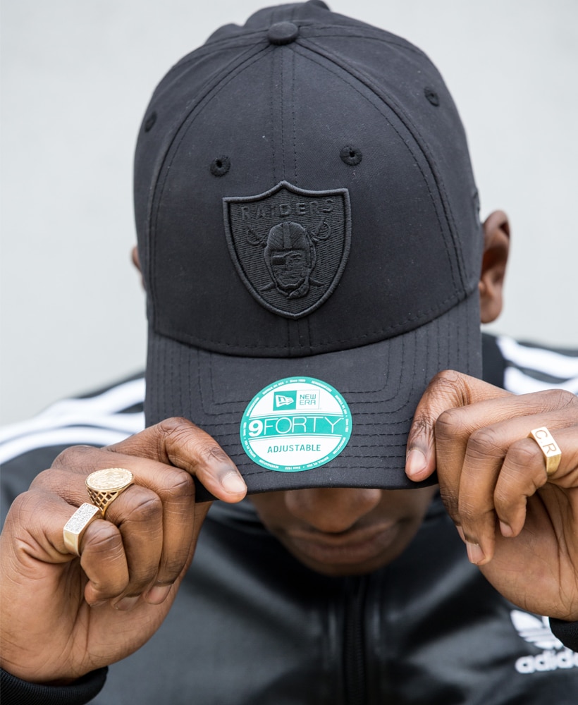 new-era-snapback-head
