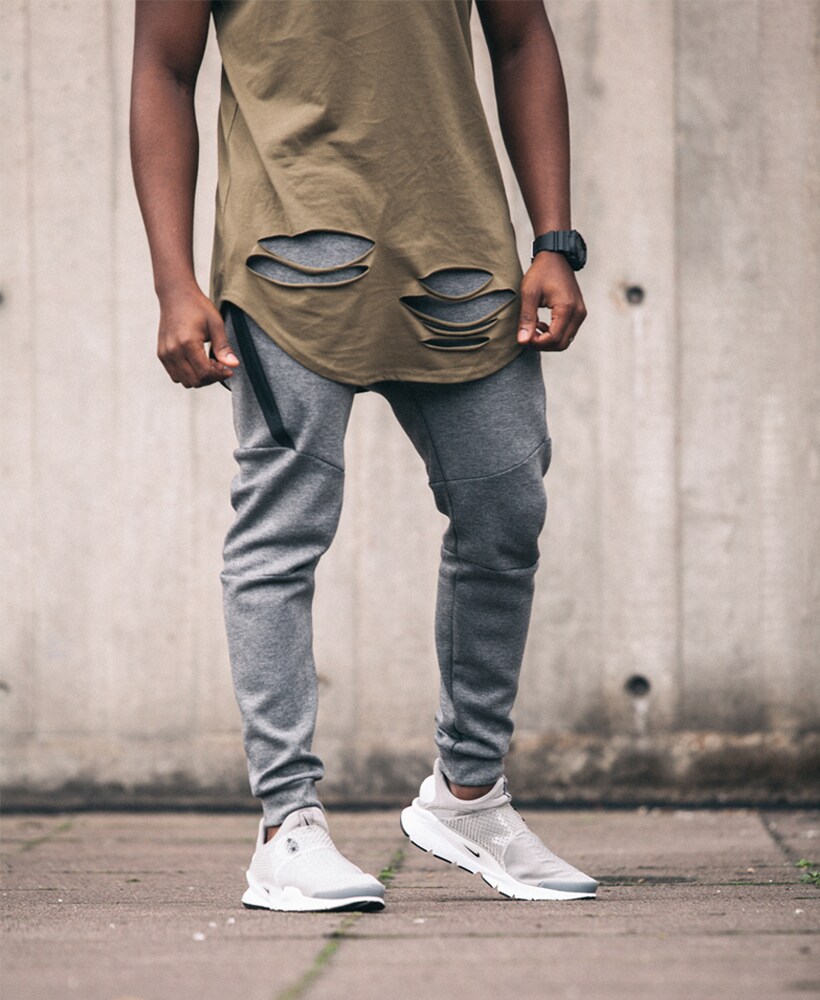 foot-shot-grey-sock-dart-tf