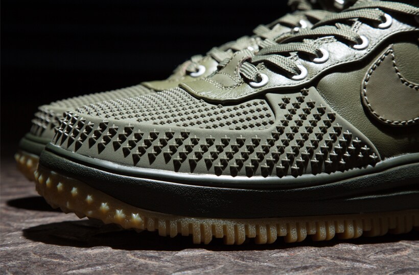 olive-green-duckboot-details