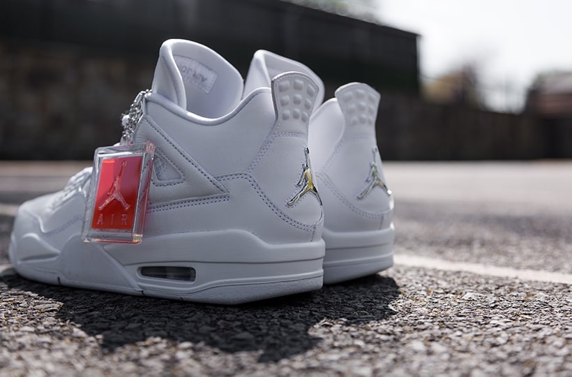 money 4s