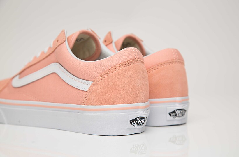 peach low top vans