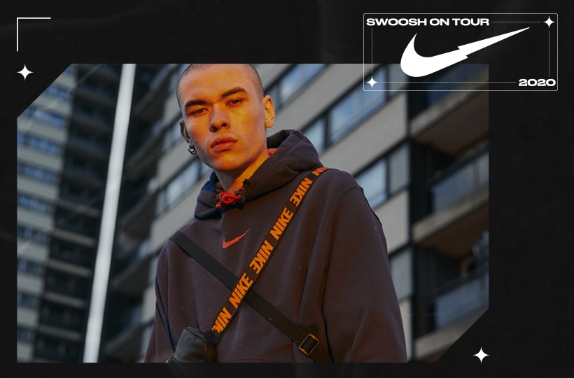 nike swoosh on tour hoodie