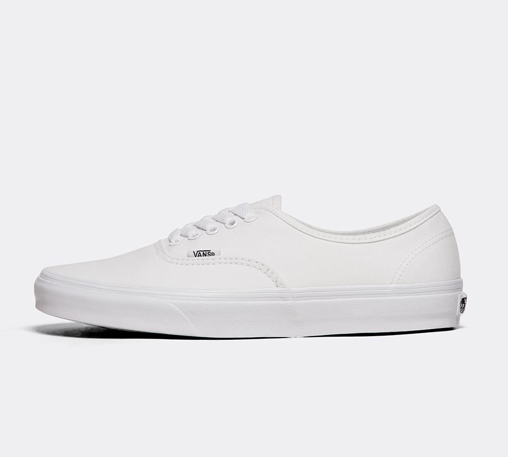 black vans footasylum