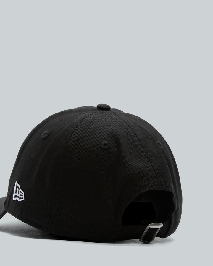 New Era 940 Curved Visor Cap | Black | Footasylum