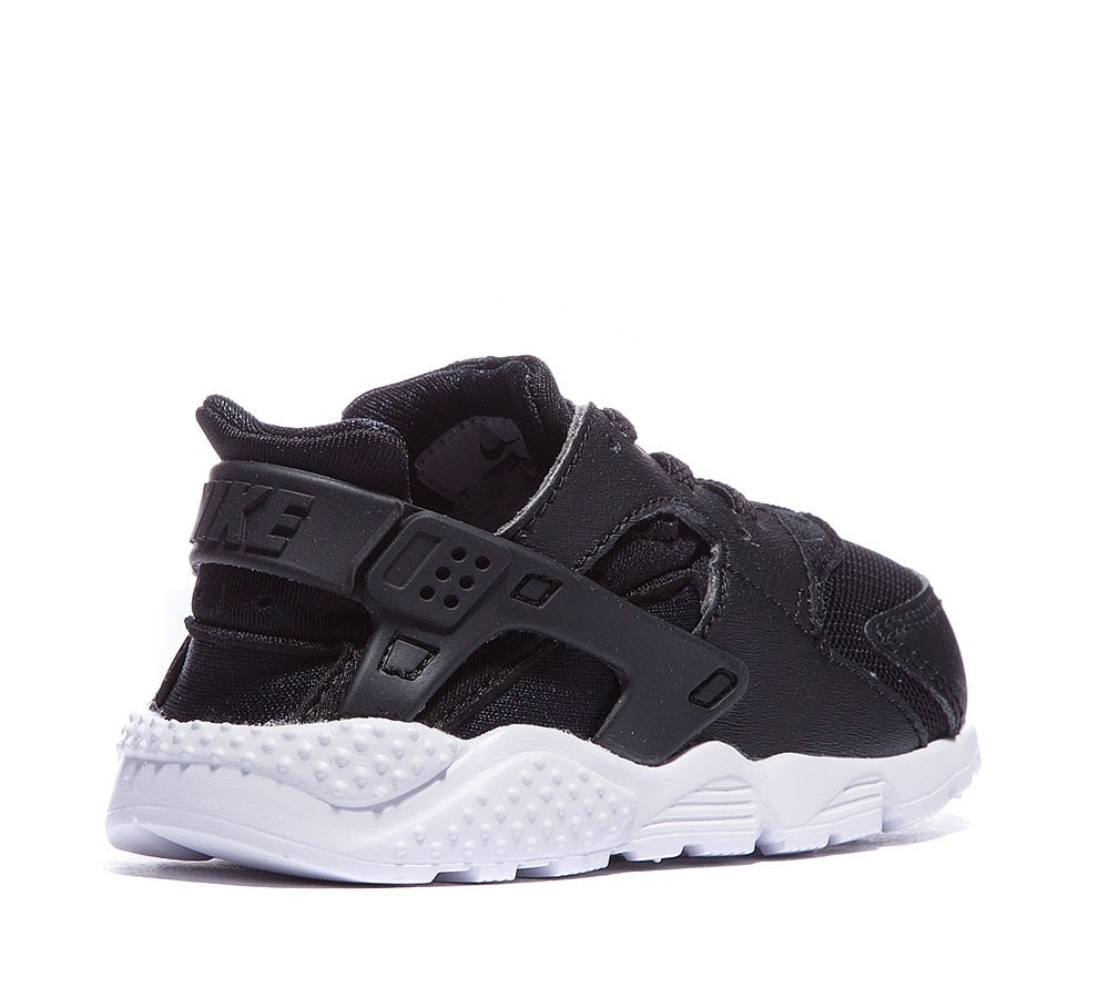 nike huarache junior size 2
