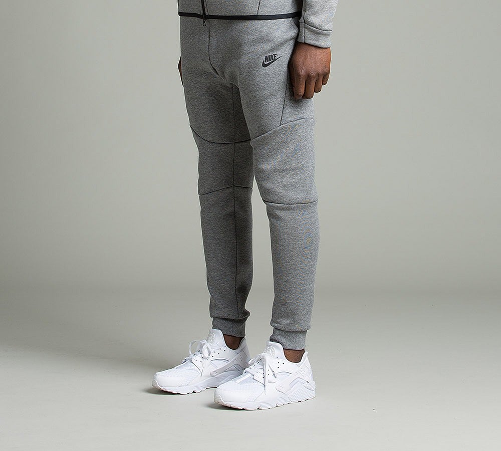 Nike Tech Fleece Pant Carbon Heather / Black Footasylum
