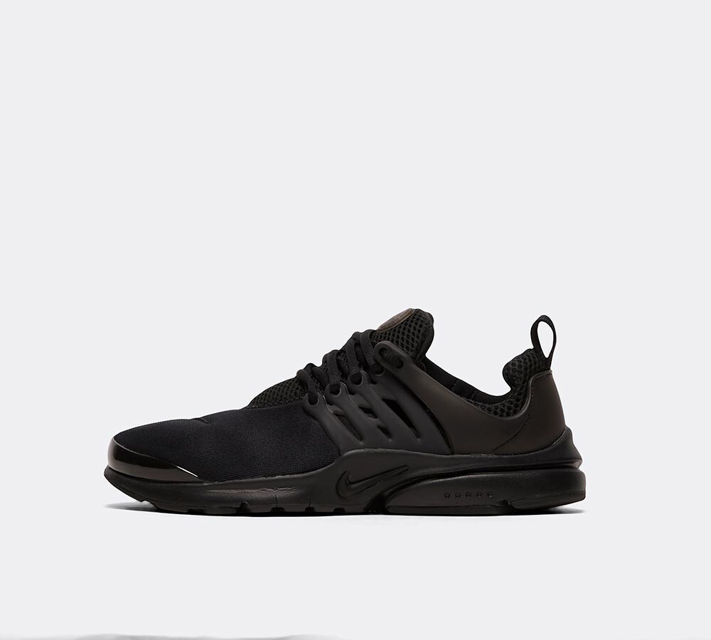 nike leather trainers junior