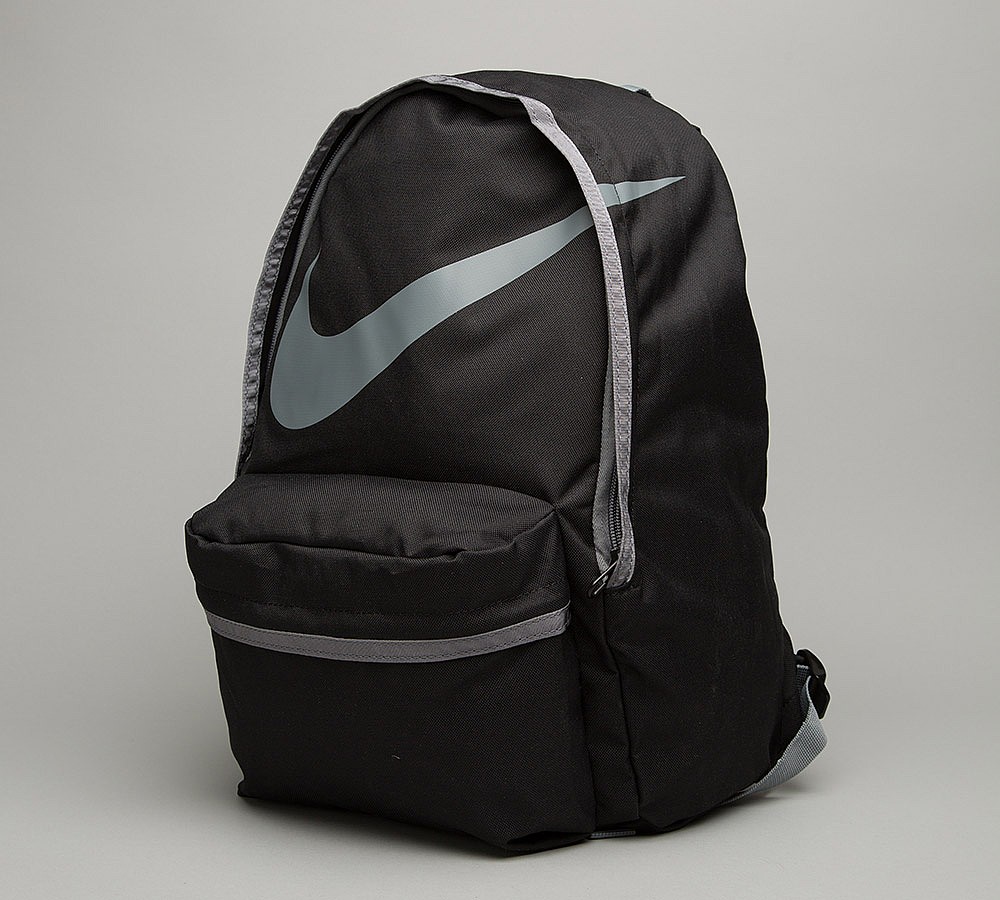 nike air backpack footasylum