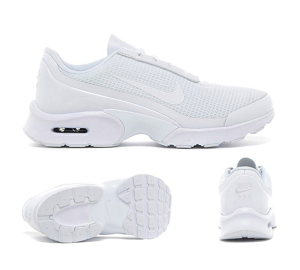womens air max trainers