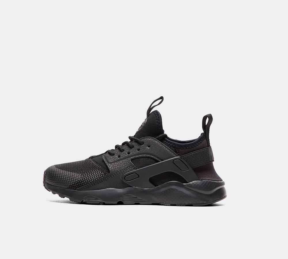 infant huaraches black