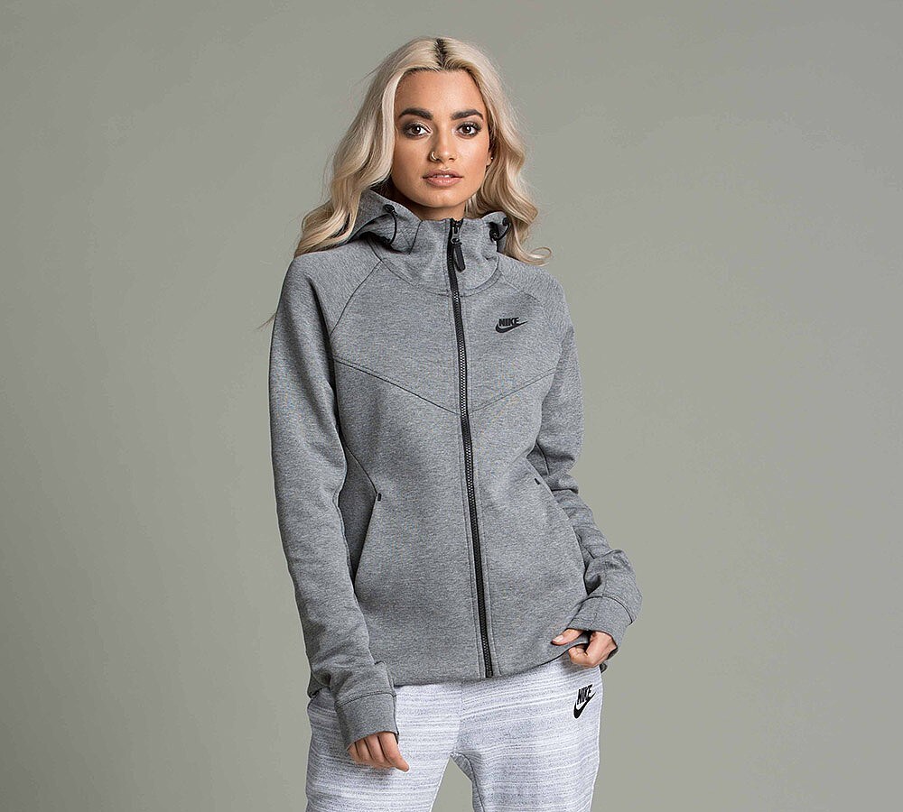 Shop by category Find great deals on Womens Hooded Hoodies & Sweatshirts Tops & Tees at Kohl's today! Sponsored Links Outside companies pay to advertise via these links when specific phrases and words are searched.