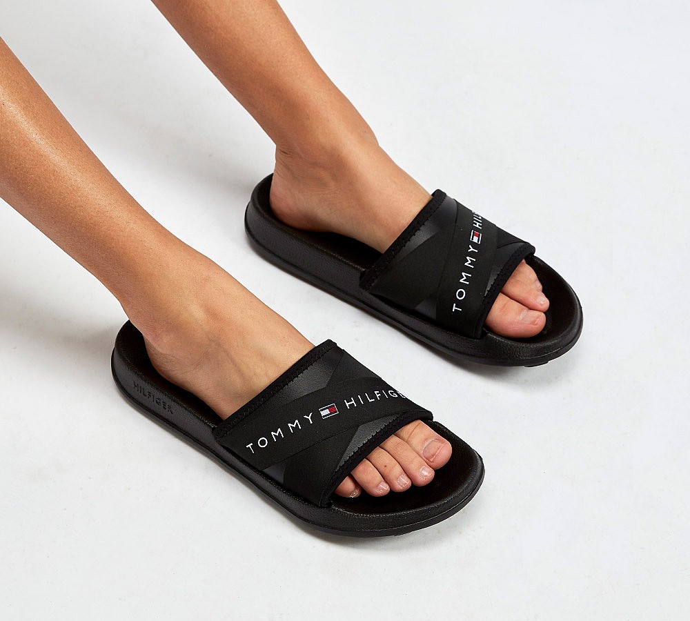 tommy hilfiger slides black