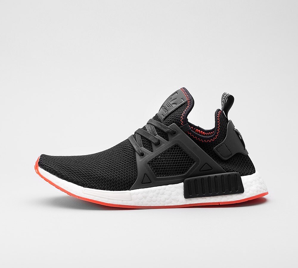 nike huarache all red nmds xr1 ivy rose nike huarache all red nmds xr1 ivy rose