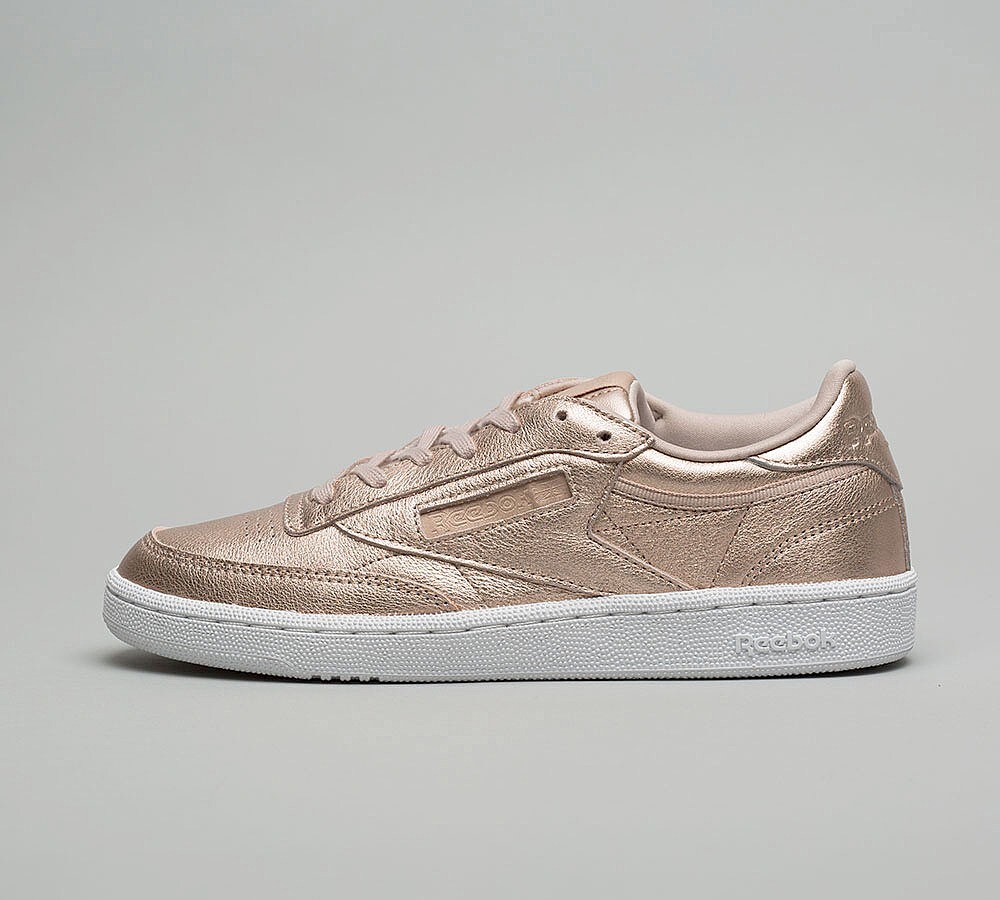reebok peach sneakers