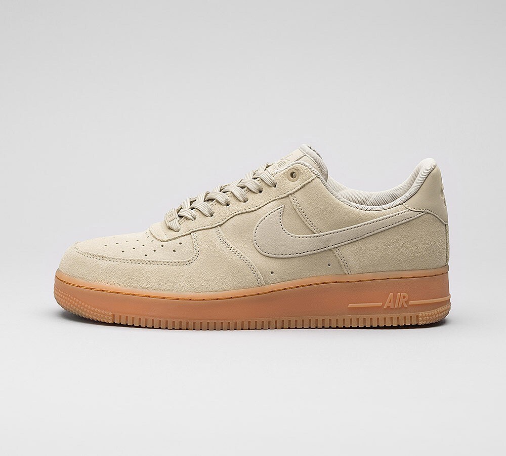 nike air force 1 07 lv8 suede moon particle