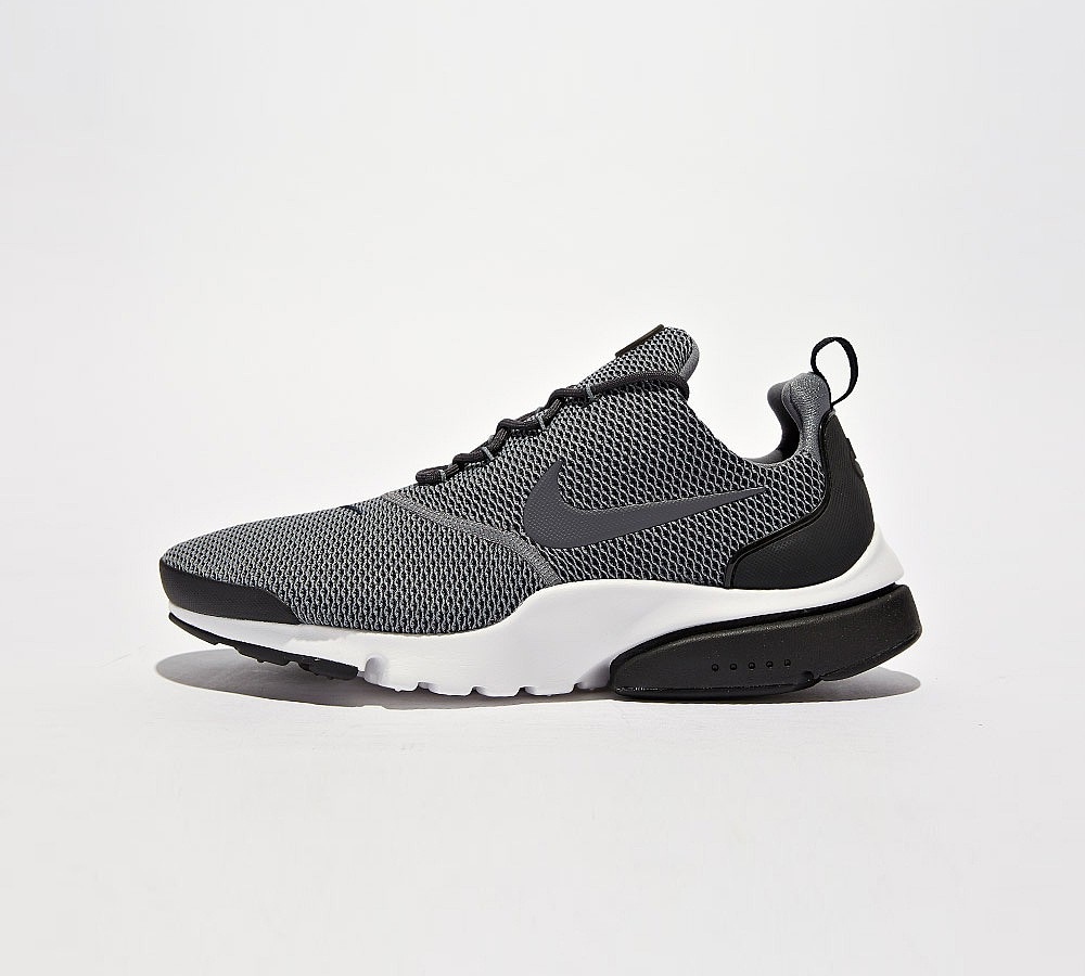 womens nike presto fly se