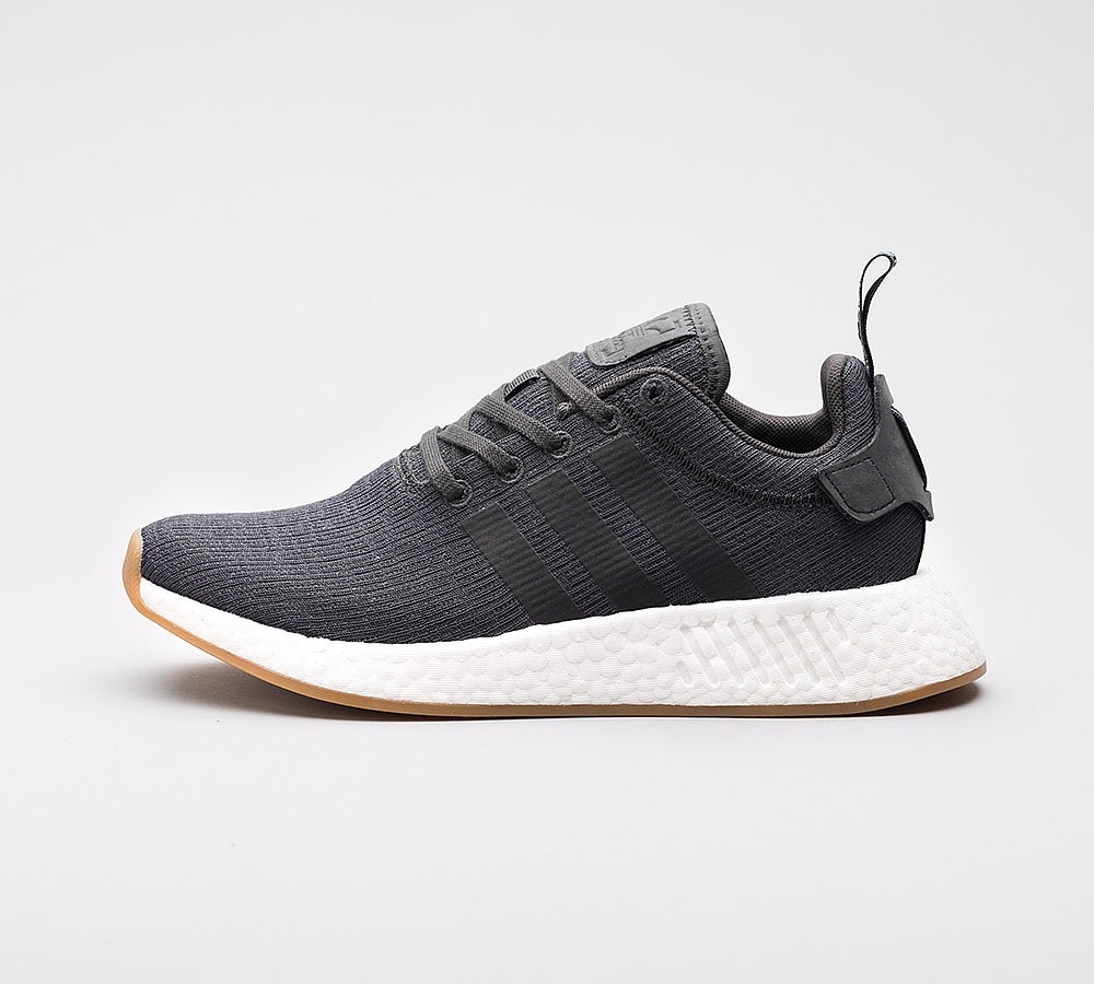 adidas Originals Womens NMD R2 Trainer | Black / White / Gum | Footasylum