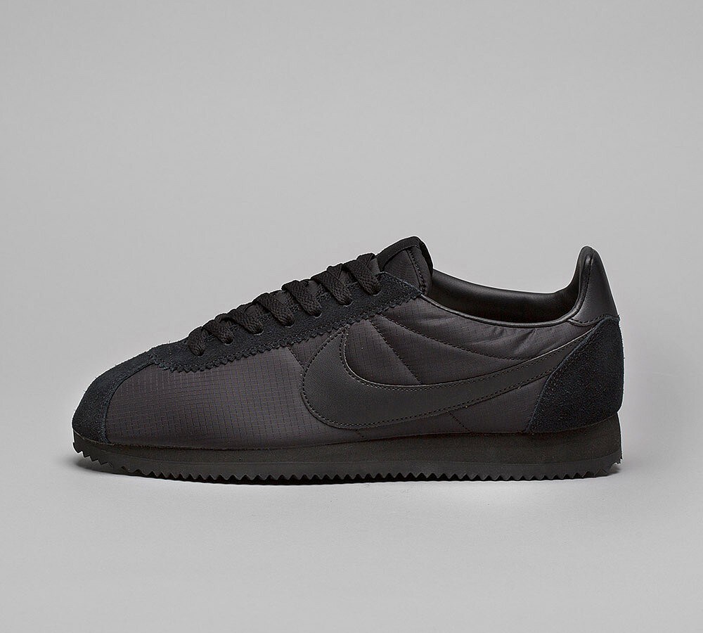 black cortez on feet