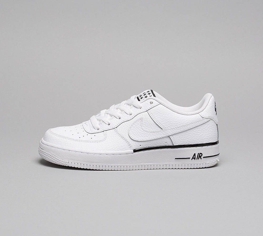 Nike Junior Air Force 1 GS Trainer | White / White / Obsidian | Footasylum