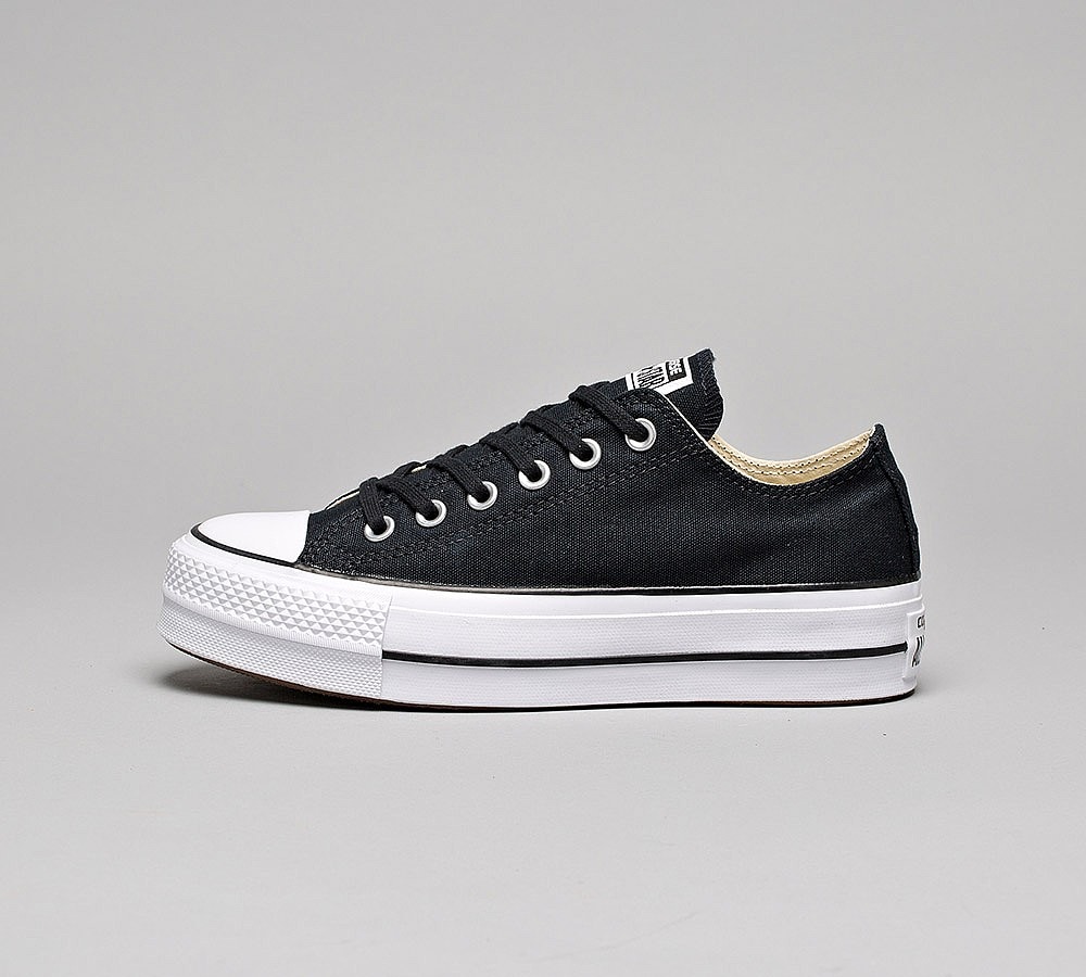 black lift converse