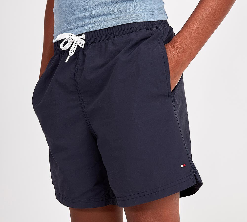 tommy hilfiger shorts junior