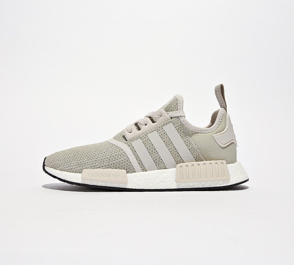 adidas nmd r1 sesame chalk pearl