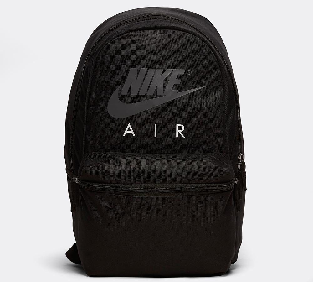 black nike bag