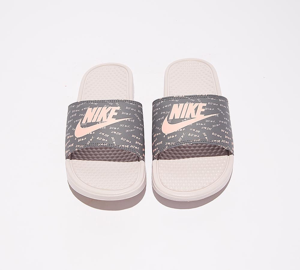 nike slip on sandals womens