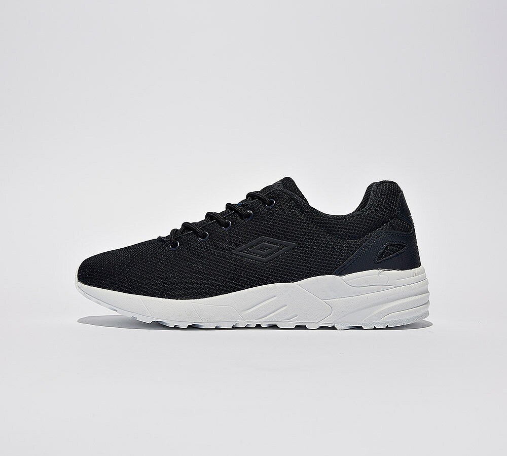 umbro runner trainer