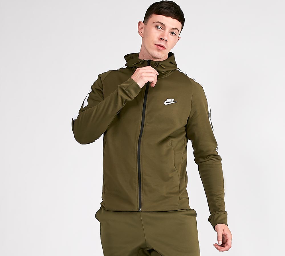 جدي مقتصد نايلون nike olive tracksuit 