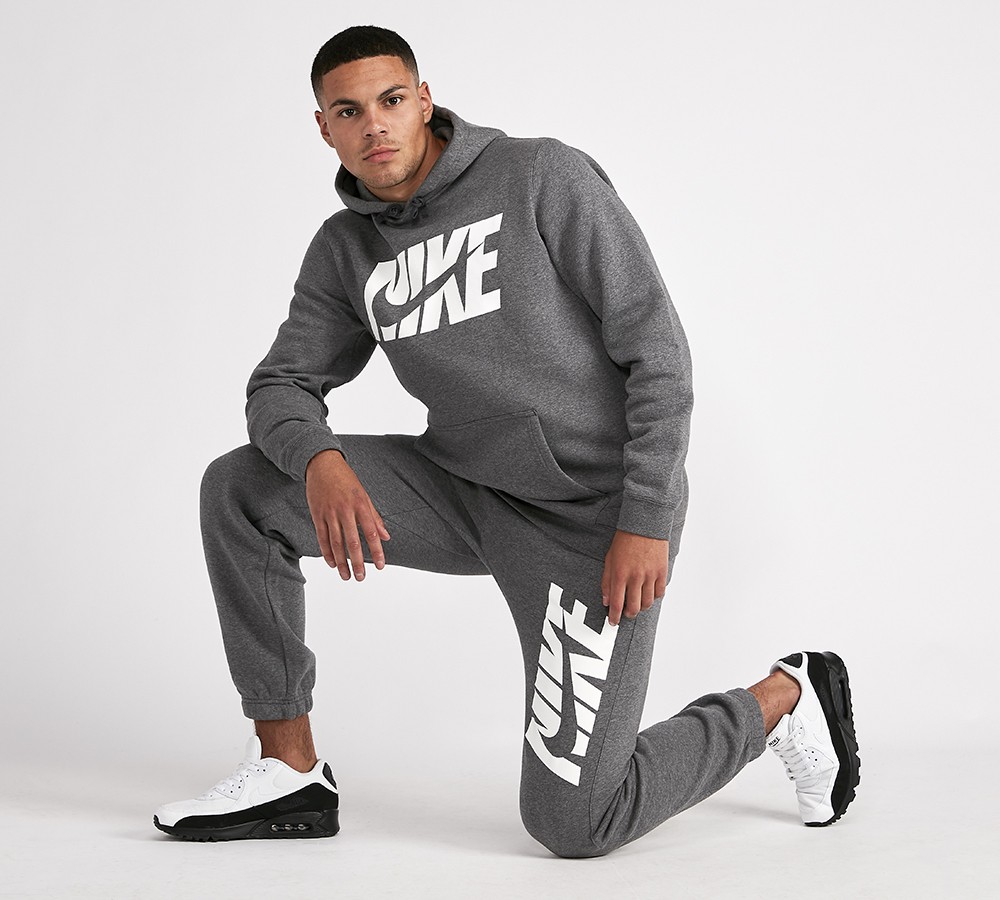 إنه مثل قرر nike gx tracksuit black 