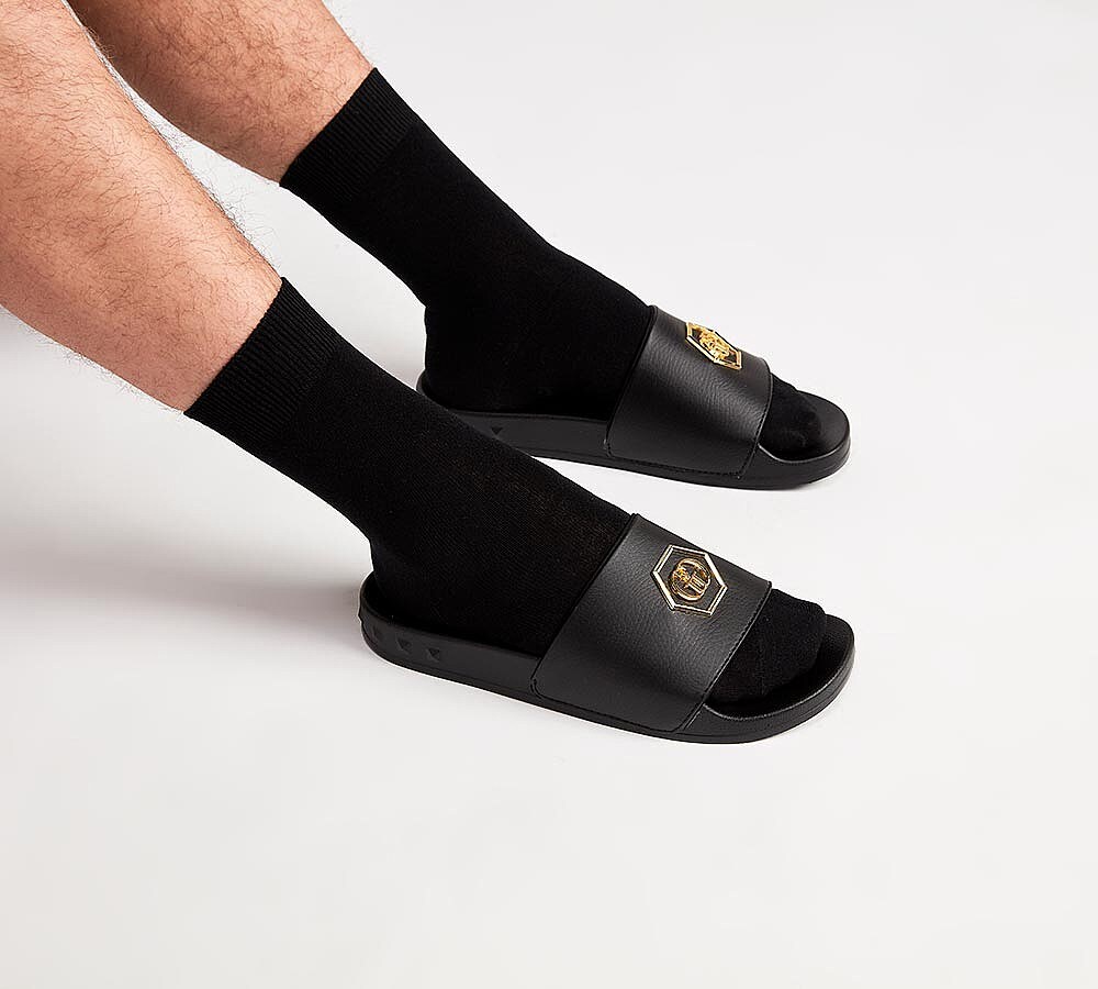 Glorious Gangsta Pompei Slide Black Gold Footasylum