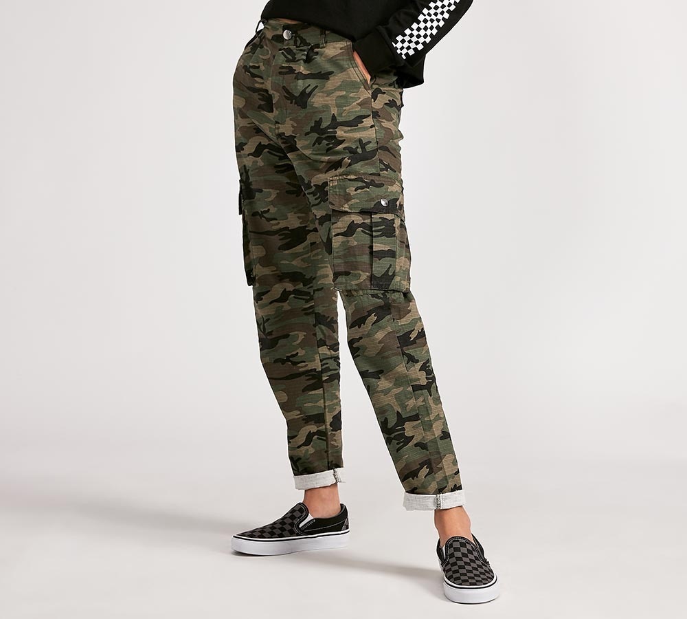 cargo pants camo womens