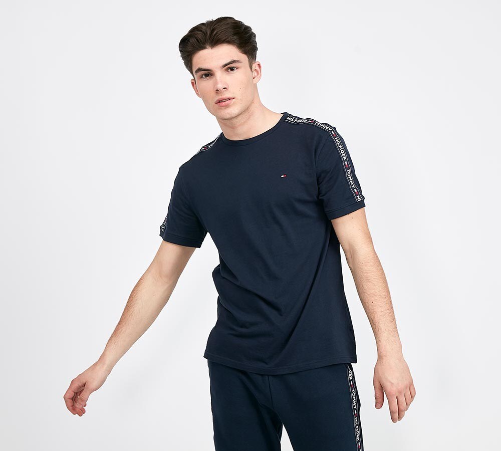 tommy hilfiger taped t shirt