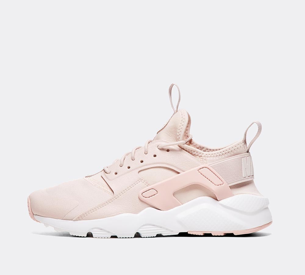 pale pink huaraches