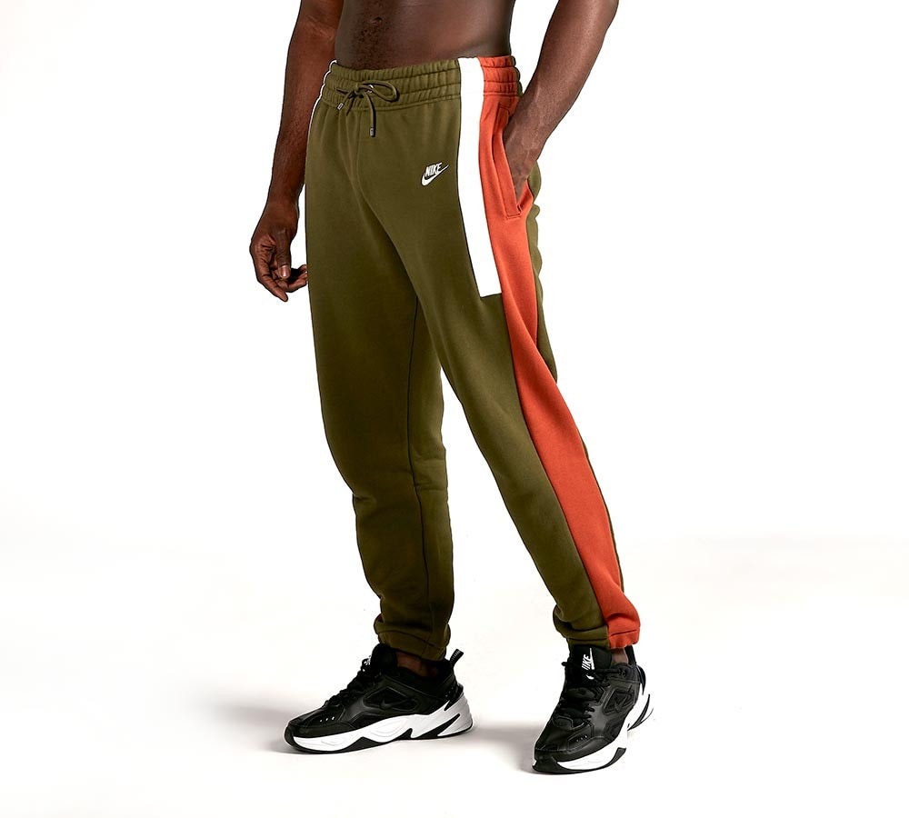 Nike Re-Issue Fleece Pant | Olive | Footasylum