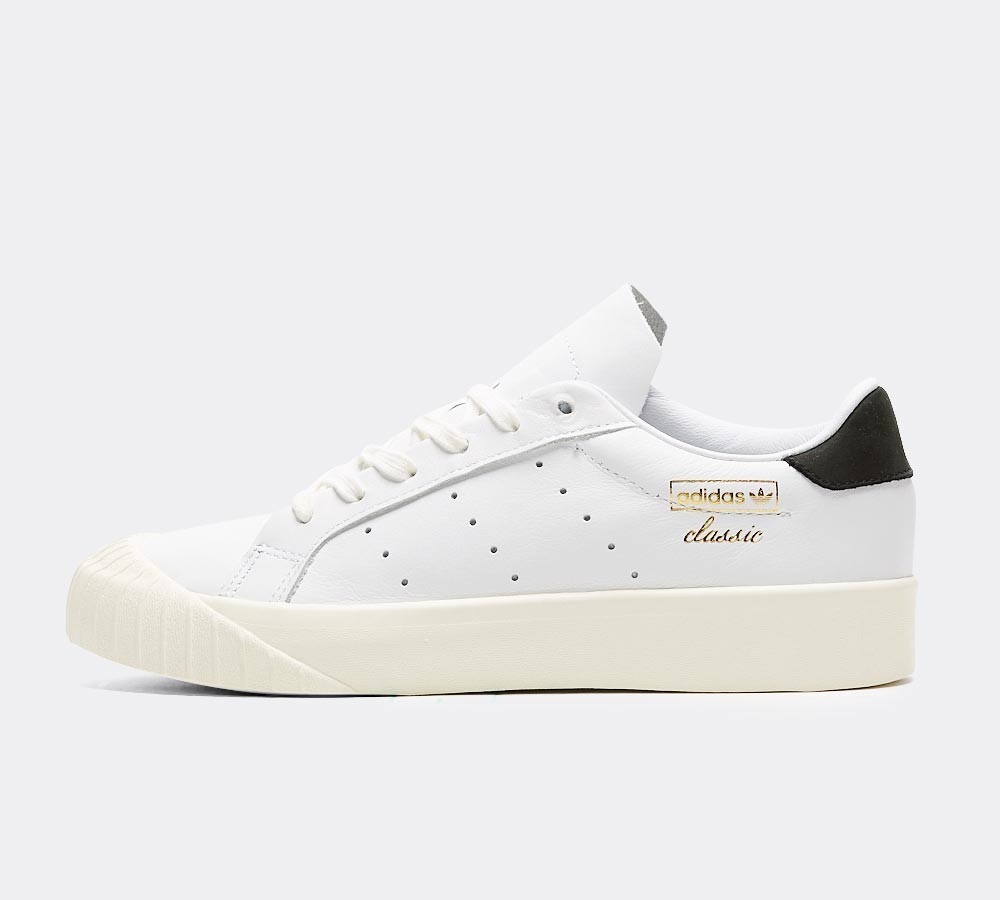 womens leather adidas trainers