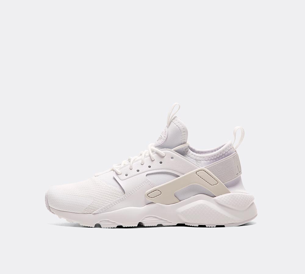 air huarache run ultra trainer
